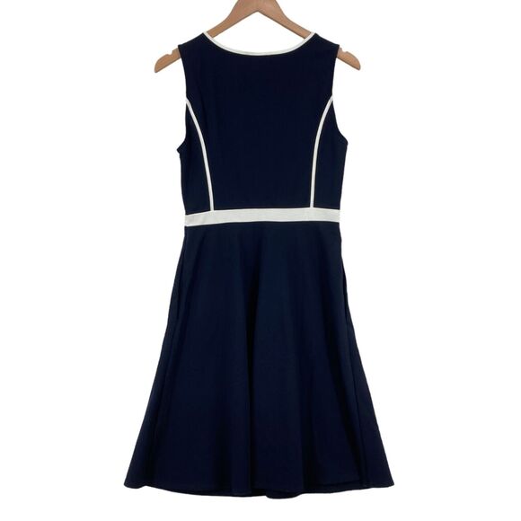 ModCloth Fit & Flare Dress Womens Medium Blue White Knit Rayon Blend Side Zip - Picture 2 of 16